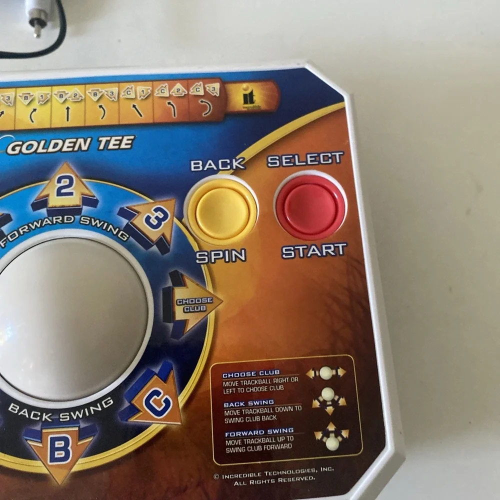 Golden Tee Golf Plug & Play Home TV Game Edition 2011 Jakks Pacific Tested